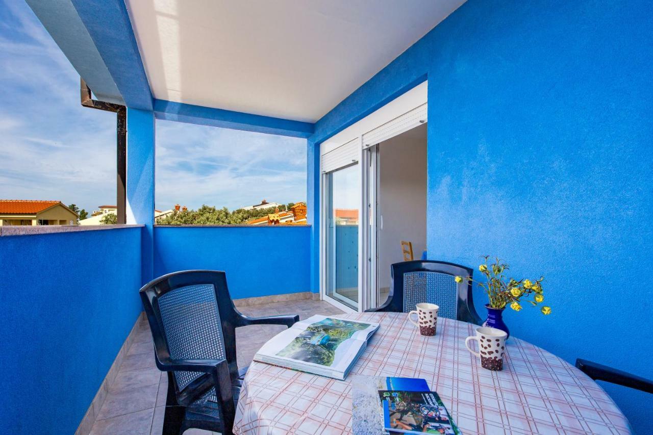 Modra Kuca Apartment Mandre Bagian luar foto