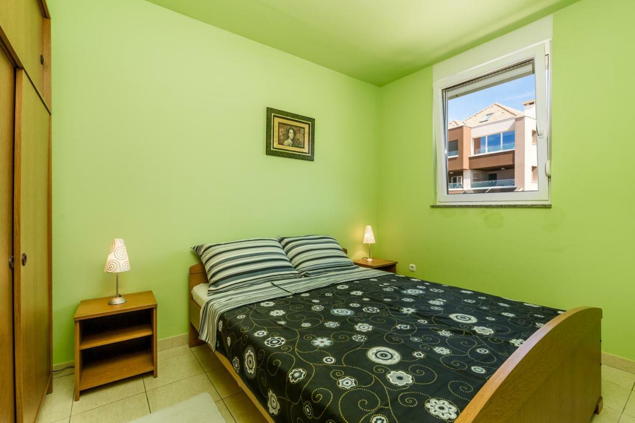 Modra Kuca Apartment Mandre Bagian luar foto